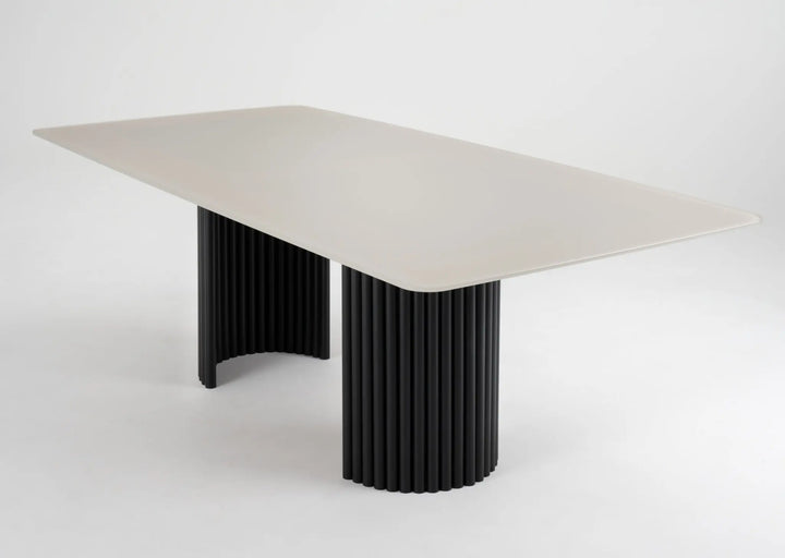 COVE DINING TABLE
