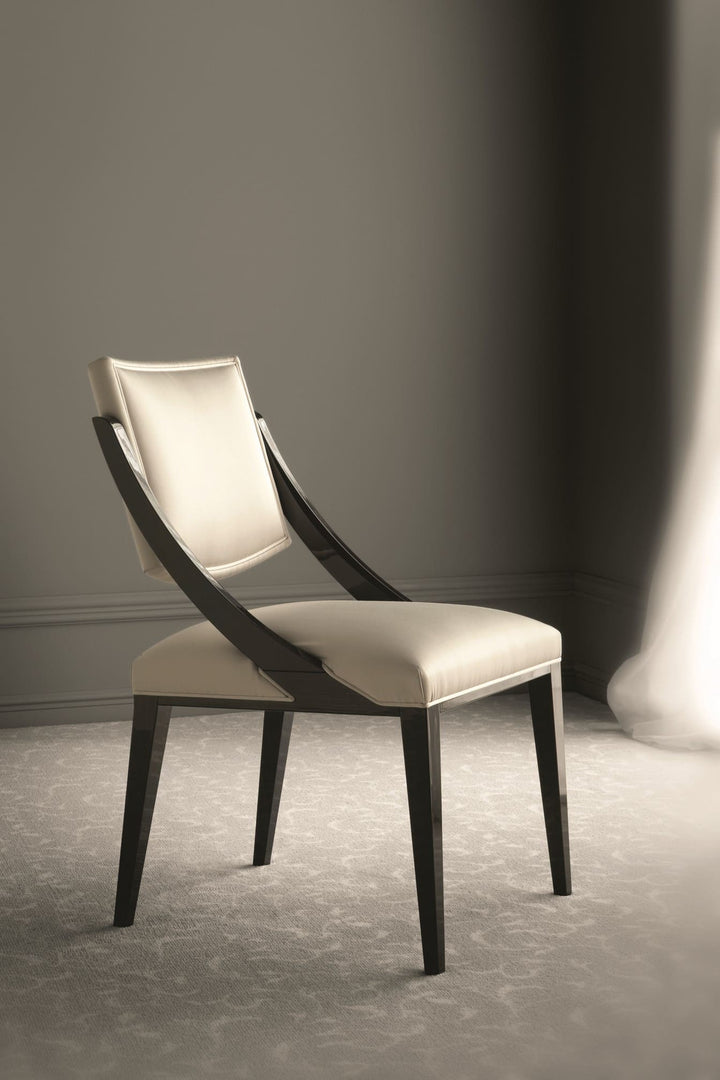 MEMORY DINING CHAIR